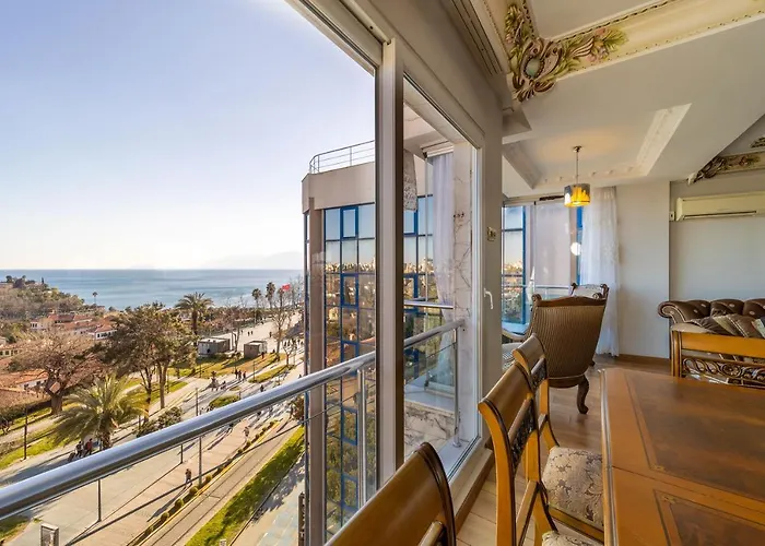 Lovely Flat With Sea View Near In Muratpasa Antalya