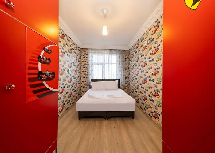Lovely Flat With Sea View Near In Muratpasa *