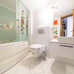 Lovely Flat With Sea View Near In Muratpasa Apartman *