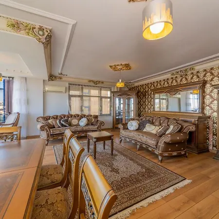 Lovely Flat With Sea View Near In Muratpasa Анталья