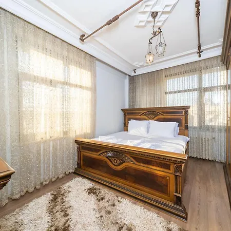 Апартаменты Lovely Flat With Sea View Near In Muratpasa *