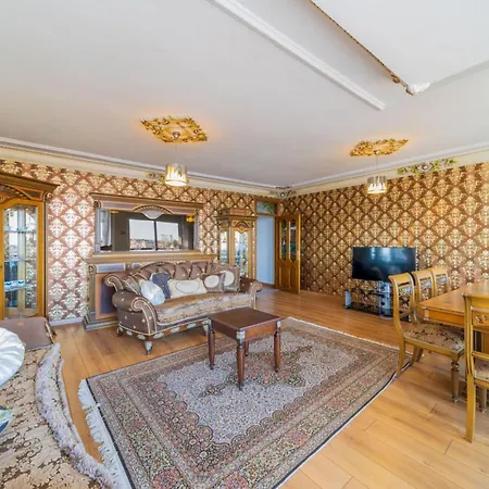 Апартаменты Lovely Flat With Sea View Near In Muratpasa Анталья